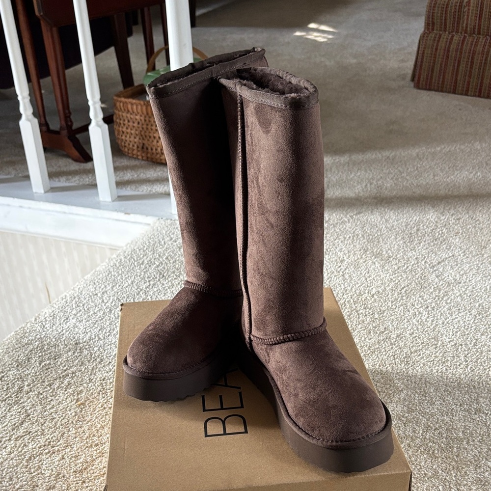 Elegant Brown Winter Boots